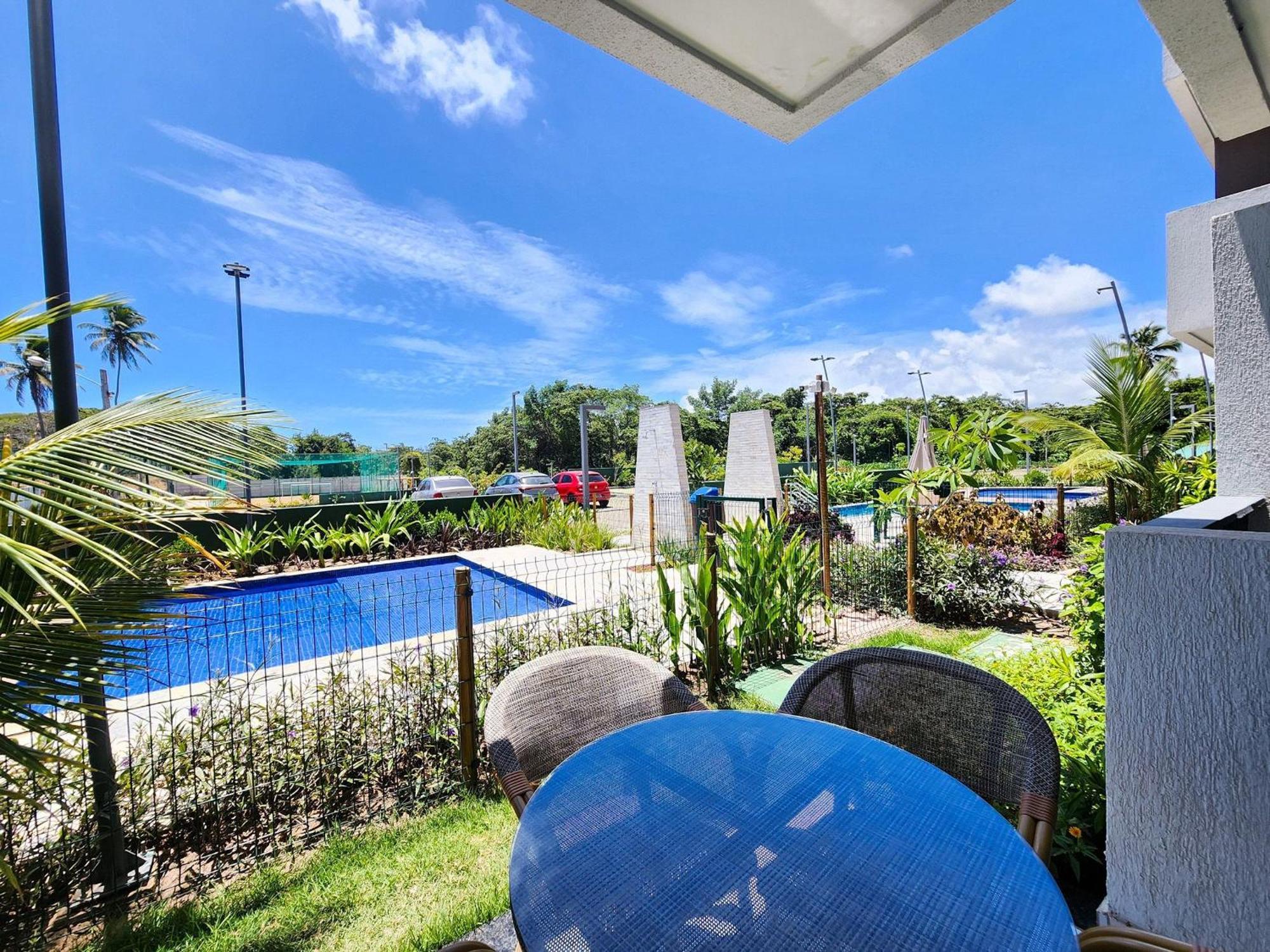 Makia Experience -