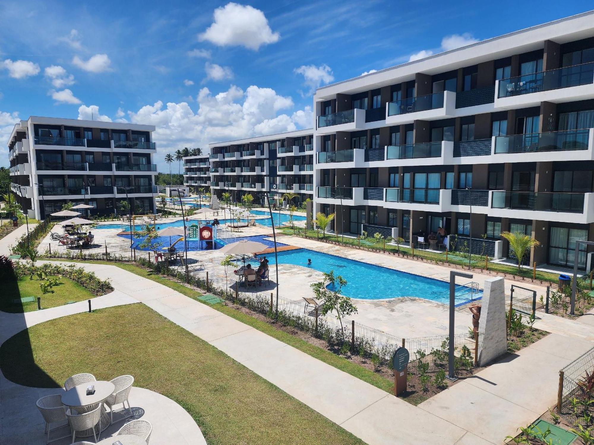 Makia Experience -